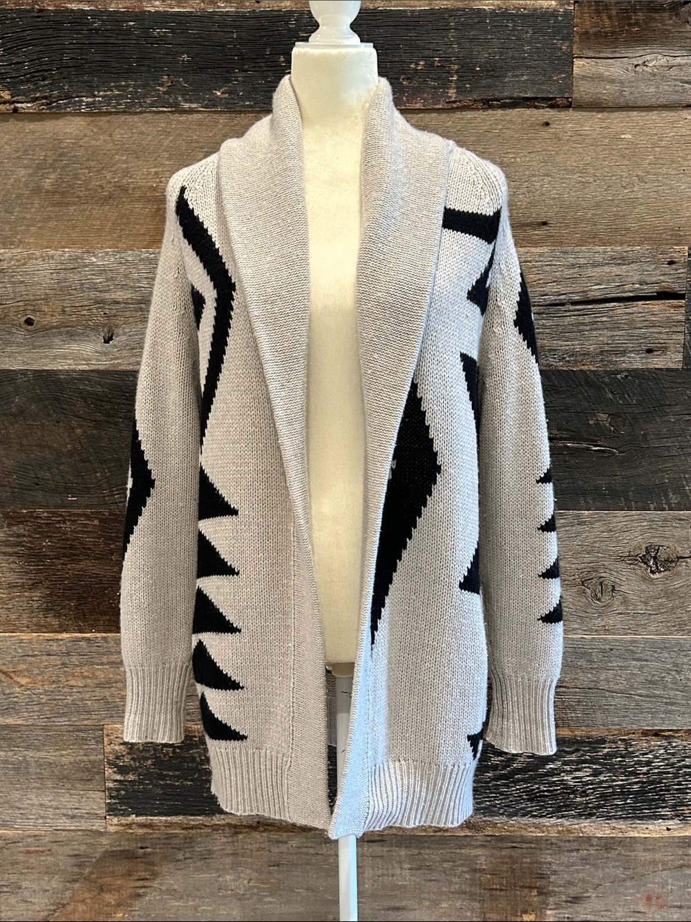 360 Cashmere Aztec Design Duster Style Open Cardigan Sweater. Small
